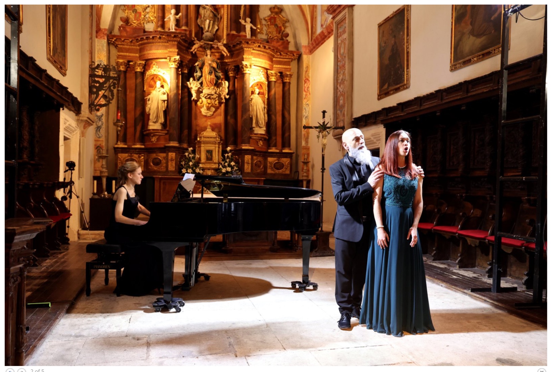 Ópera Trío (lírico)